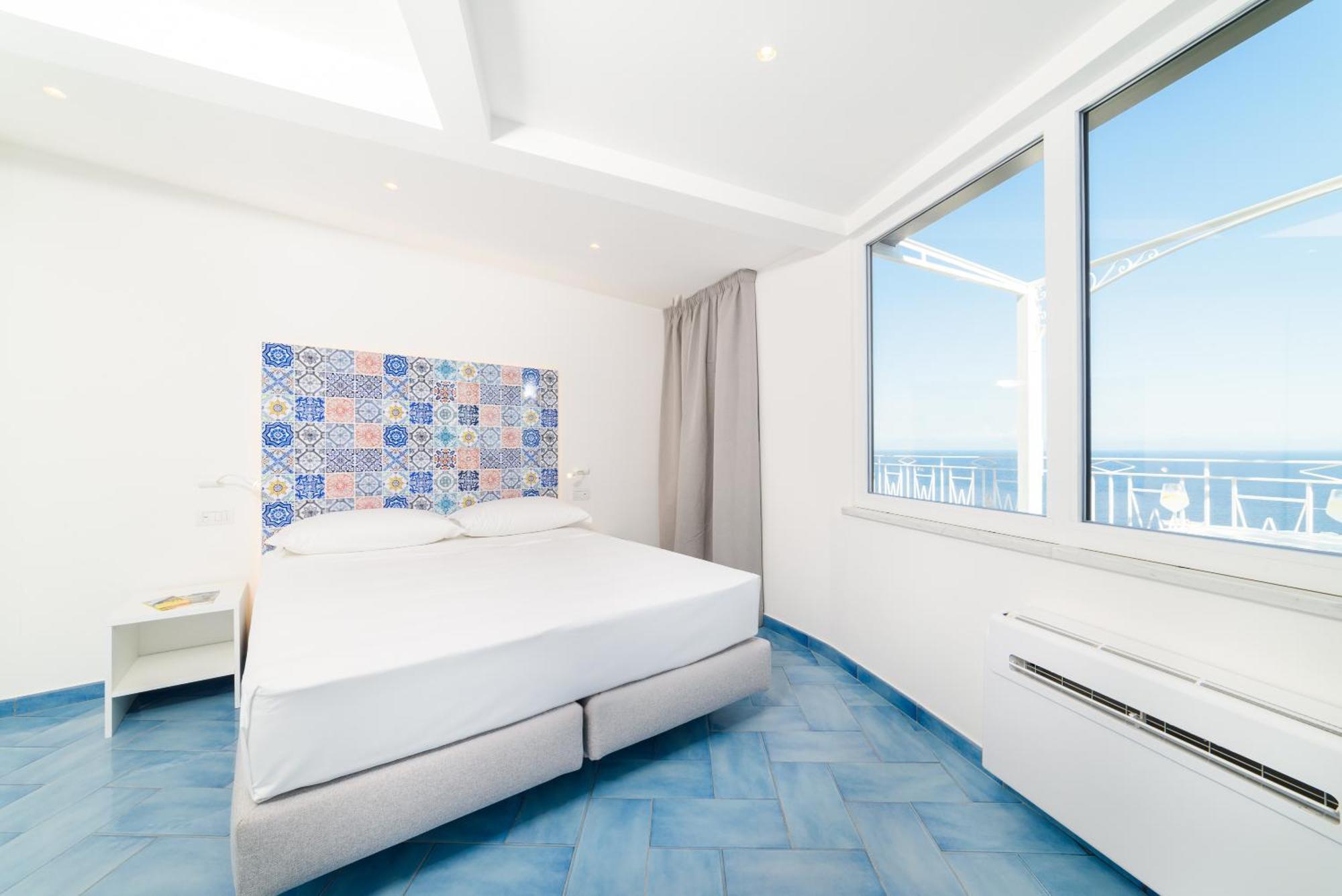 Eden Sul Mare Bed & Breakfast อามาลฟี ภายนอก รูปภาพ