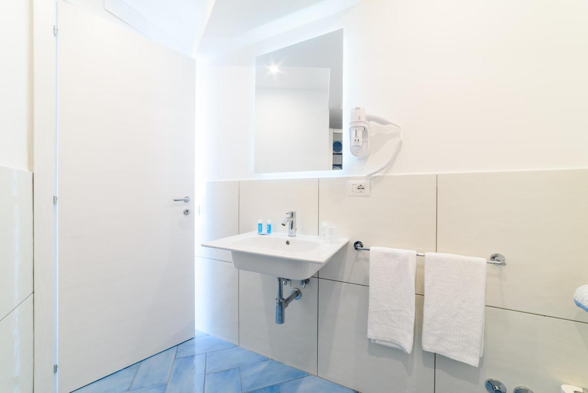 Eden Sul Mare Bed & Breakfast อามาลฟี ภายนอก รูปภาพ